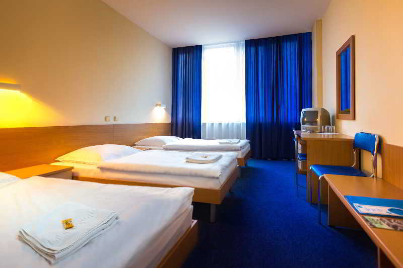 Dom Turystyczny Indigo Hostel Krakow Exterior photo